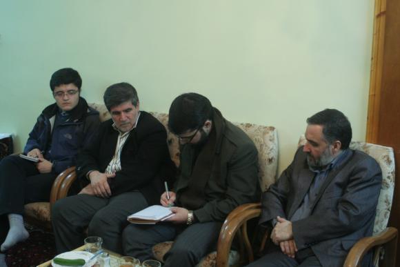 دیدار رئیس ستاد کنگره شهدای دانشجوی استان همدان با خانواده شهید حسینی