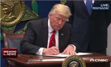 ترامپ فرمان «غربالگری مهاجران از کشورهای مسلمان» را امضا کرد/ ورود اتباع ایران ۹۰ روز تعلیق شد