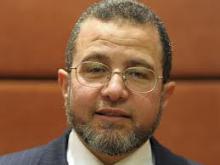 'هشام قندیل'، نخست‌وزیر مصر لحظاتی پیش کابینه خود را اعلام کرد + اسامی اعضای کابینه