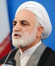 علي جنتی در سطحي نیست که برای قوه قضائیه تعیین تکلیف کند