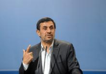 برای کنترل عوامل بیماری‌زا و درمان‌ بیماری‌ها نیازمند کمال دانش هستیم