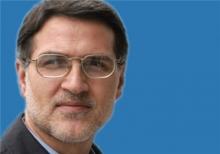 محمدرضا تاجیک: دولت روحانی پوپولیست است