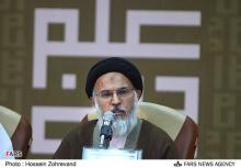 خصوصی‌سازی قدرت و تحزب، با حکومت دینی قابل جمع نیستند/ برخی جریانات سیاسی، زمینه شکل‌گیری نظام سرمایه‌داری را مهیا می‌‌کنند