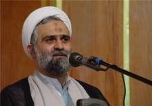 میدان برای نظرات جریان منتقد و افراد صریح اللهجه وجود داشته باشد