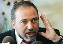 لیبرمن غزه را به اشغال مجدد تهدید کرد