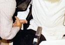 مصافحه رئیس‌جمهور با آیت‌الله+عکس